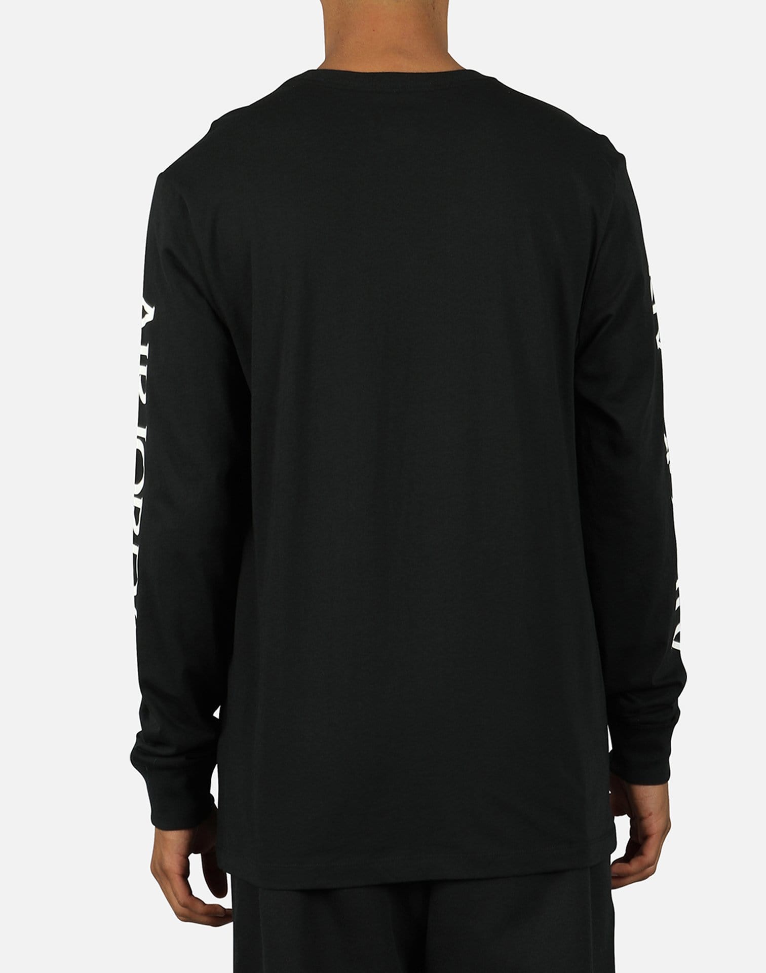 Jordan Men's Classics Long-Sleeve Crew Tee