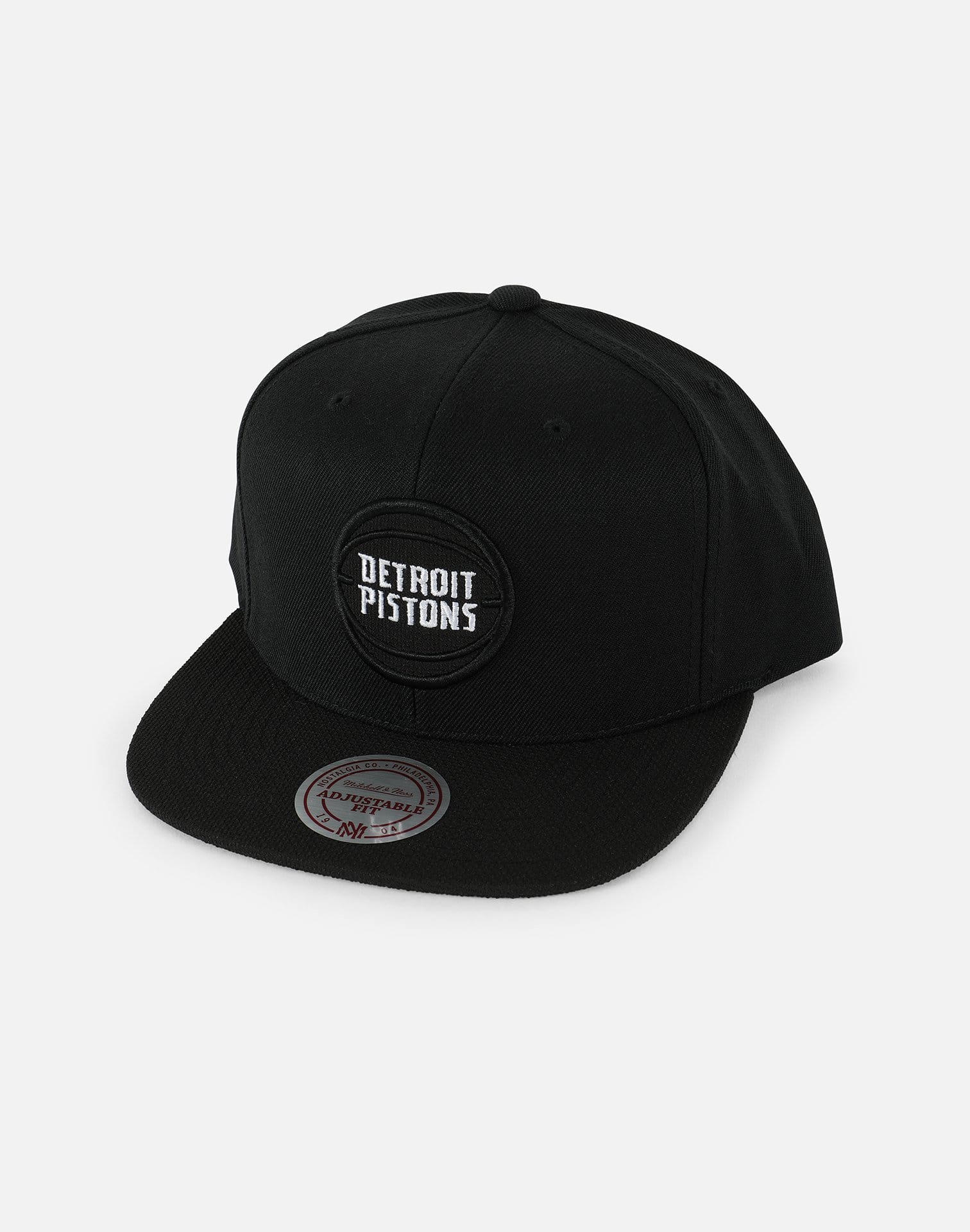 Mitchell & Ness NBA Detroit Pistons Full Dollar Snapback Hat