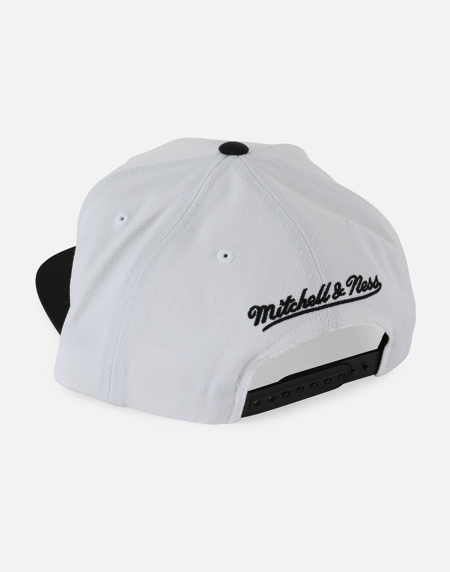 Mitchell and Ness San Antonio Spurs XL Logo 2 Tone Snapback