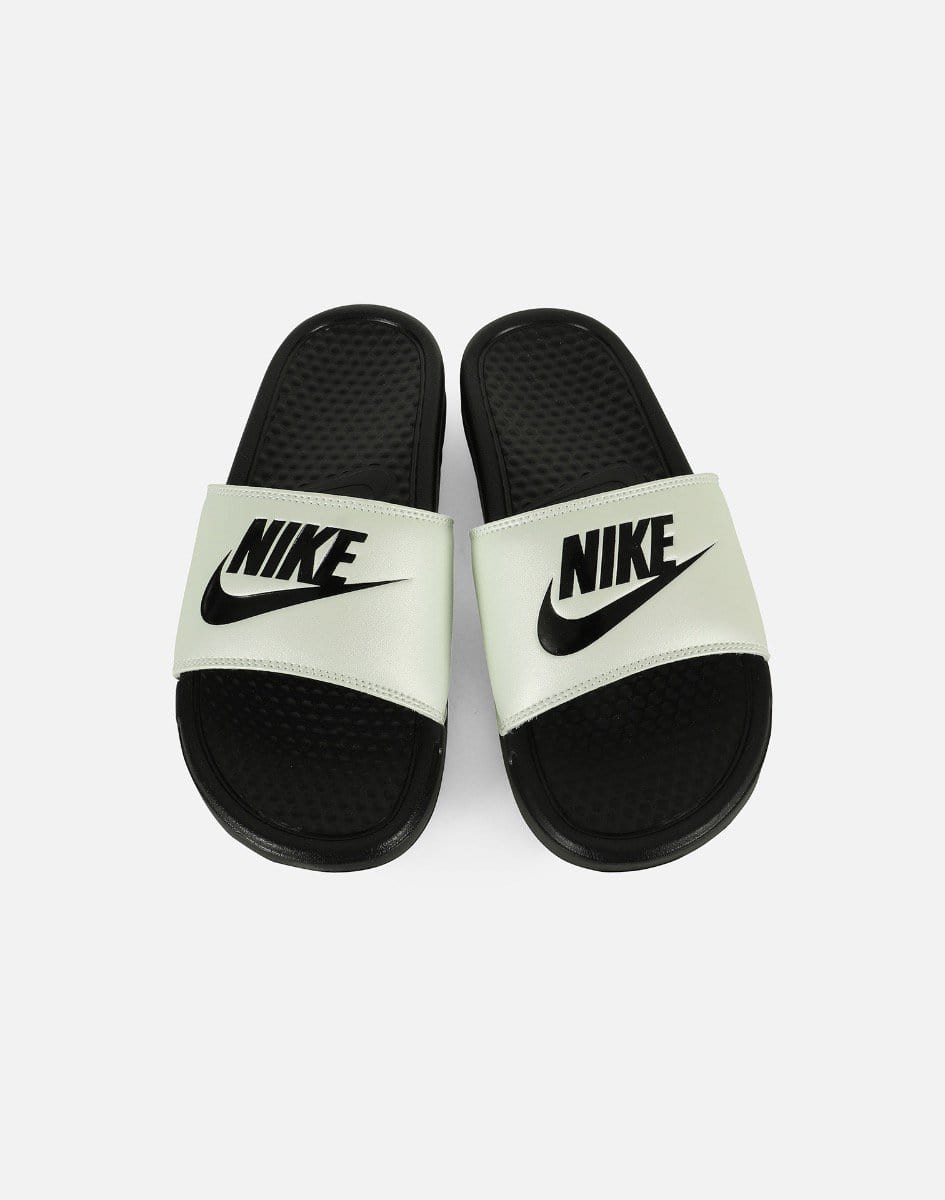 Nike Women's Benassi JDI Slides