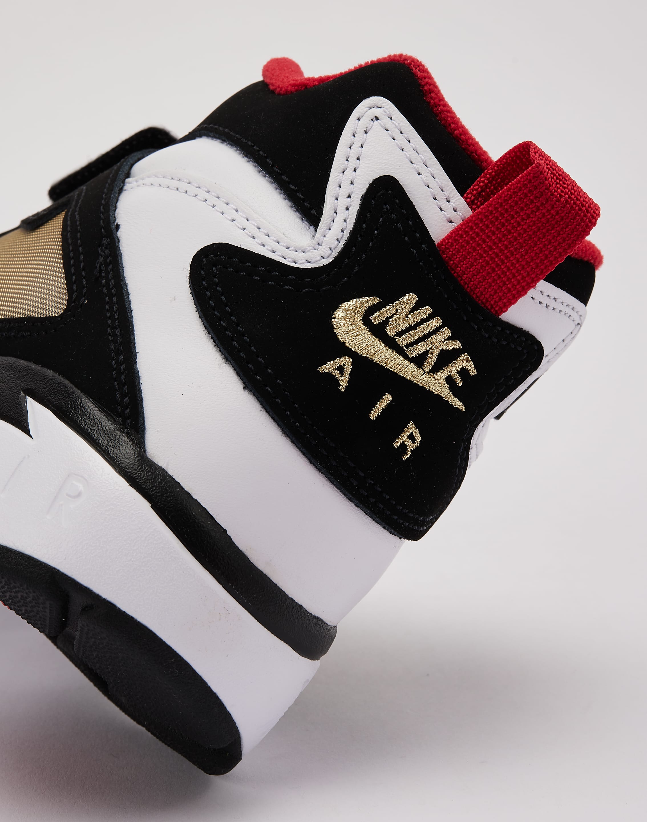 dtlr.com is where to buy