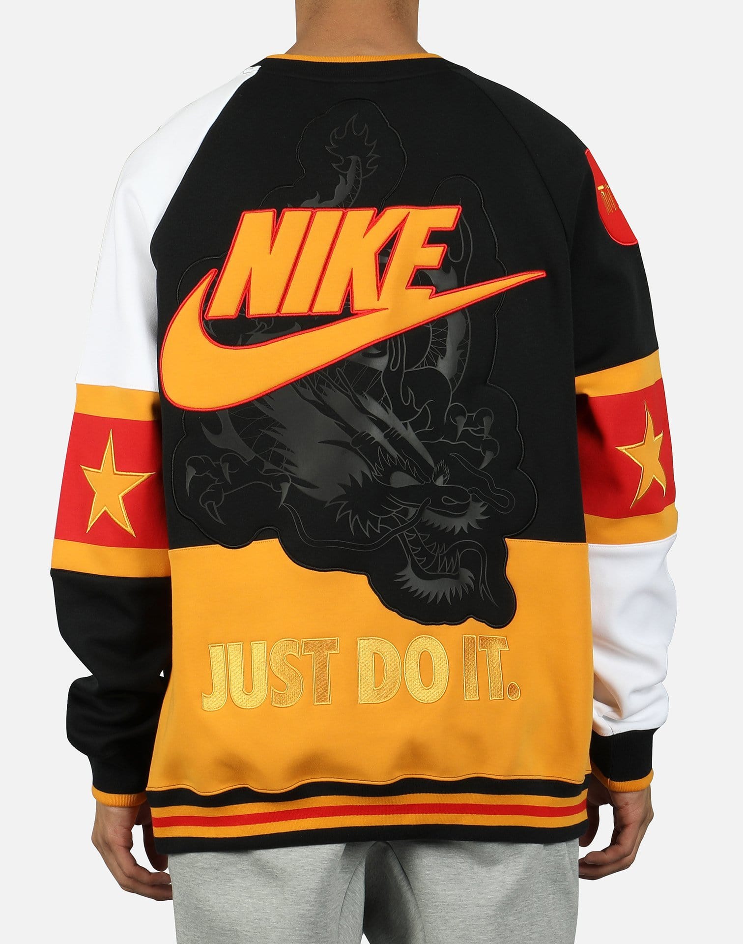 MENS NIKE NSW SHANGHAI CREW