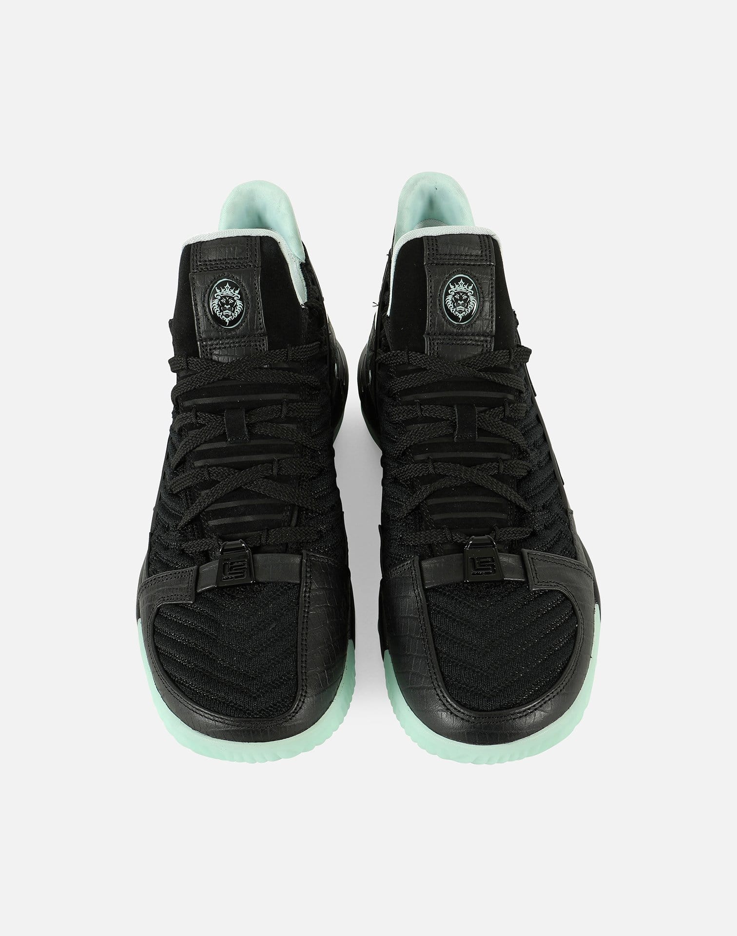 Nike Men's LeBron 16 SB 'Glow'