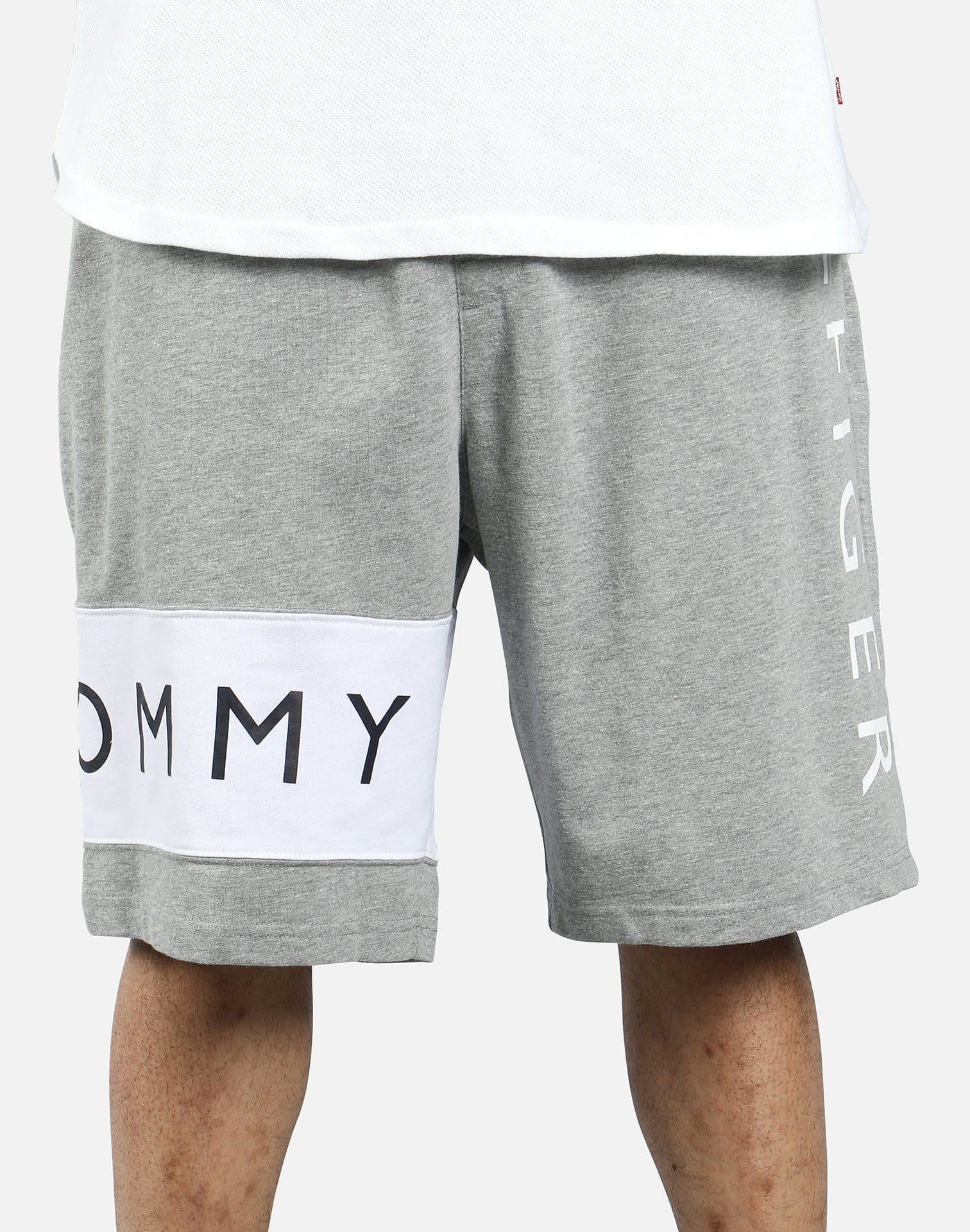 Tommy Hilfiger Men's Modern Essentials Logo-Print French Terry Shorts