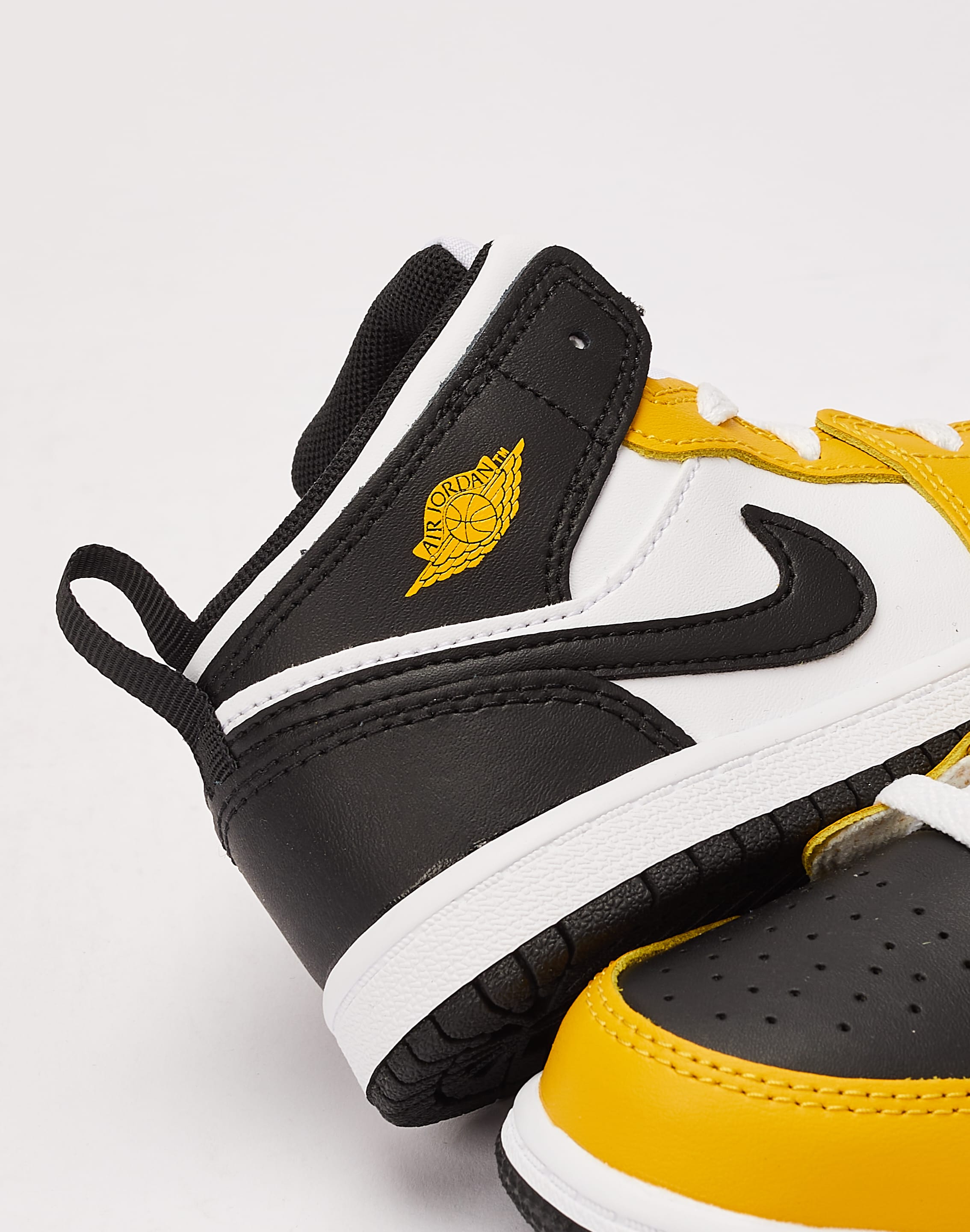 dtlr.com is where to buy