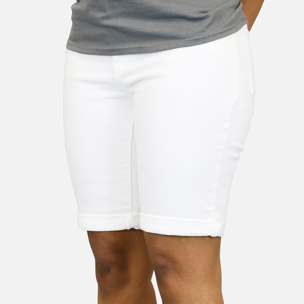 Levi's Bermuda Shorts (Soft Clean White)