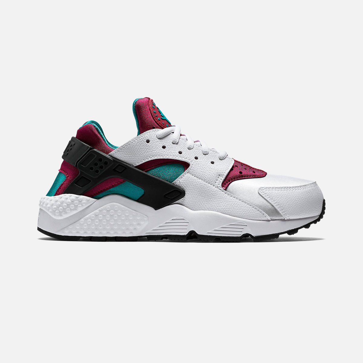 Nike Air Huarache Run Womens (White/Radiant Emerald/Sport Fuchsia)